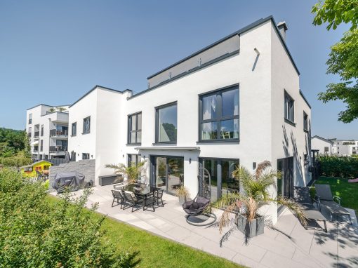 De la Rosa Larissa – Haus Rosbach
